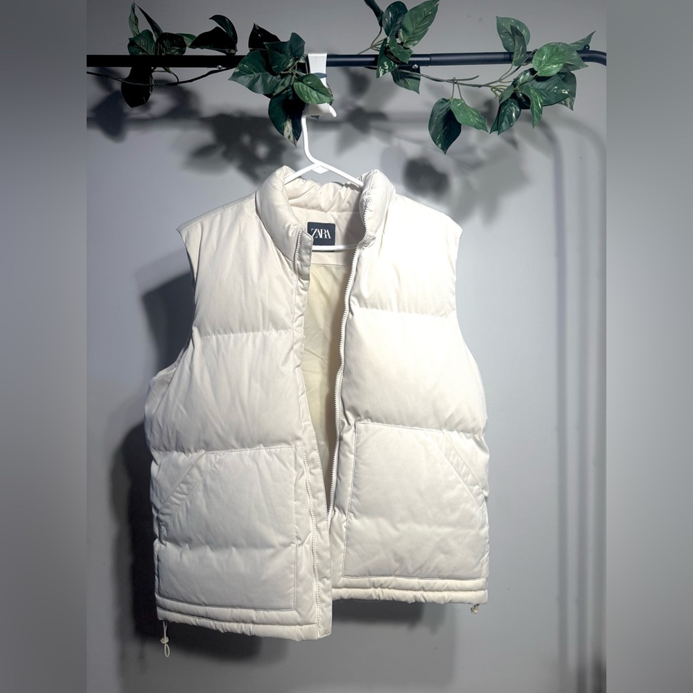 Zara Off-White Quilted Vest